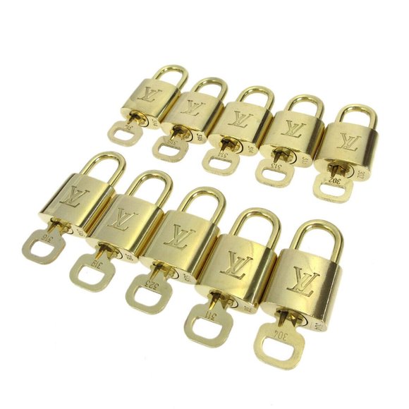 LOUIS VUITTON Padlock & Key Bag Accessories Charm 10 Piece Set Gold - Picture 1 of 1